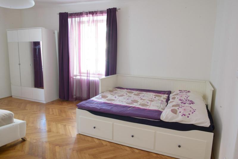 Apartments Old Town Square 27 Praha Pokoj fotografie